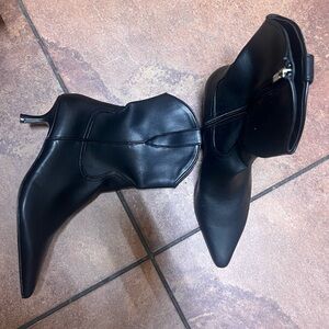 Steven By Steve Madden Black Heeled Boots